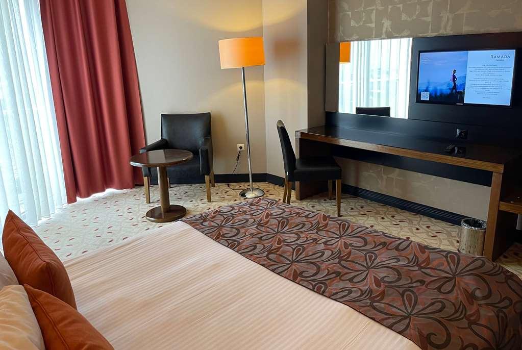 Hotel Ramada By Wyndham Tekirdağ Habitación foto