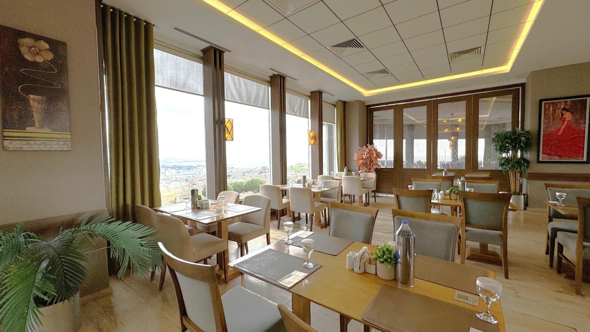 Hotel Ramada By Wyndham Tekirdağ Exterior foto